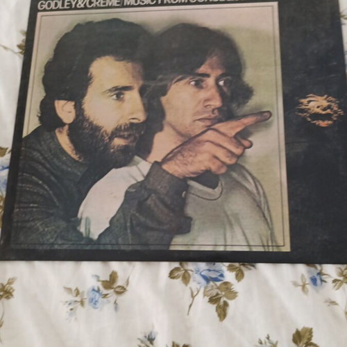 Music From Consequences LP των Godley & Creme σαν καινούργιο, art rock