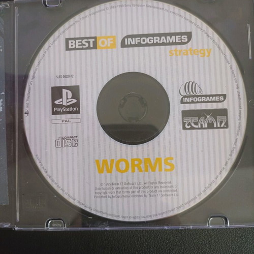 Worms PS1 used in good condition
