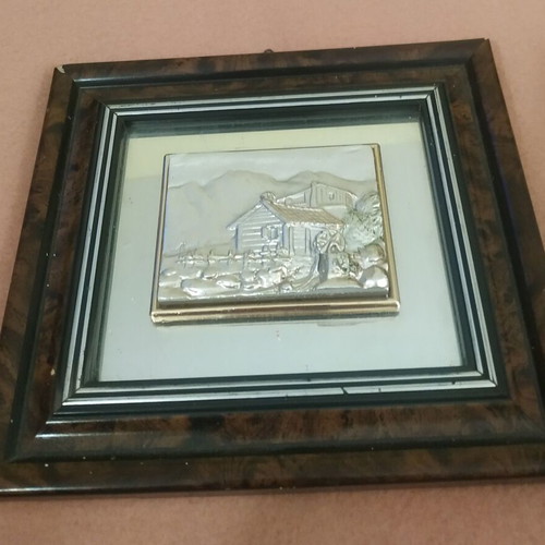 Vintage Creazioni Artistiche wall frames used, set of 2