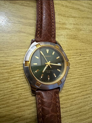 Casio ρολόι πράσινο καντράν καφέ λουρί σαν καινούργιο
