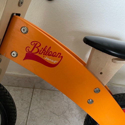 Janod wooden balance bike like new with air wheels