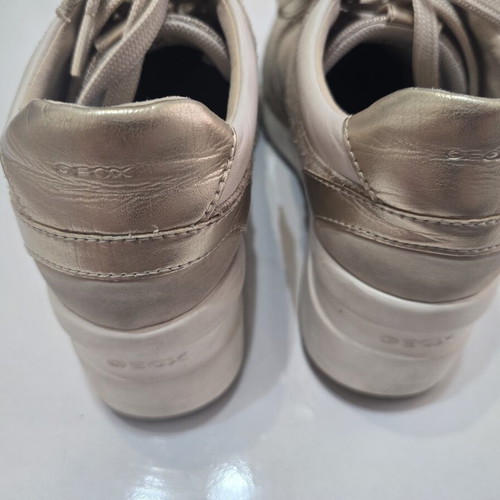 Geox women's leather sneakers size 38 used, beige suede metallic