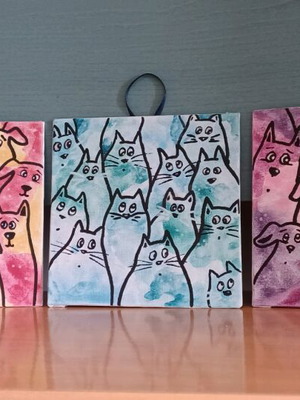 Set of 3 hand-painted canvases, new, minimal pop art style