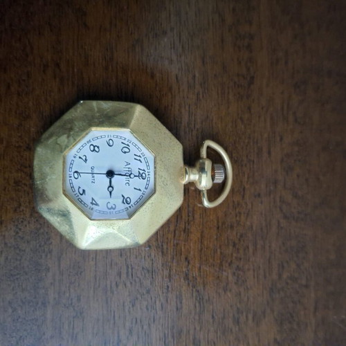 Vintage pocket watch unused, working