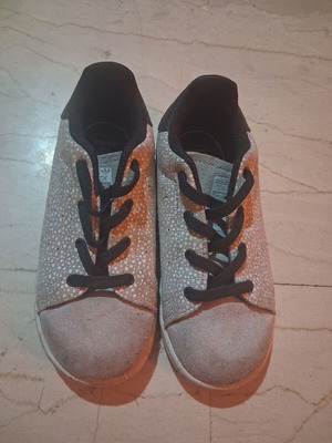 Παιδικά Adidas Smith 27 μεταχειρισμένα, μαύρο και γκρι
