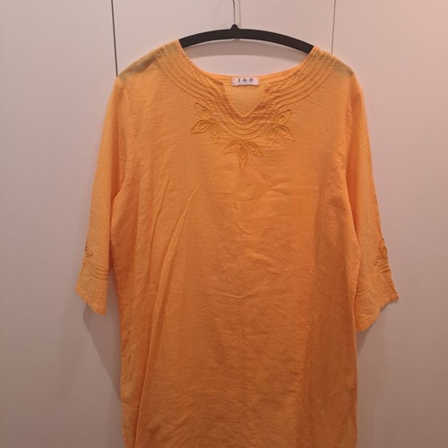 Kaftan like new, ochre color, size L