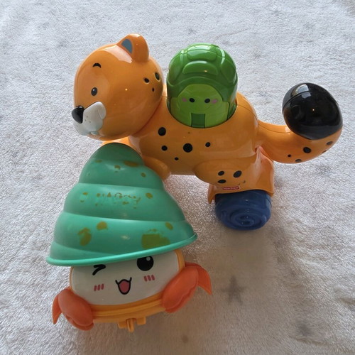 Press down toys like new, set of 2 pieces