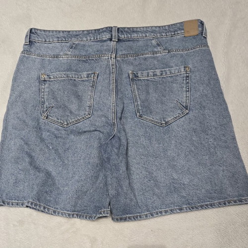 Men's denim shorts C&A like new, XL XXL