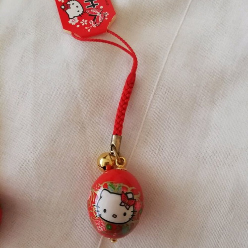 Hello Kitty collectible charm egg new