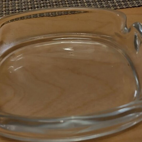 Glass ashtrays like new, set of 2 pieces