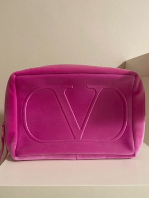 Valentino φούξια βελούδινο νεσεσέρ καινούργιο
