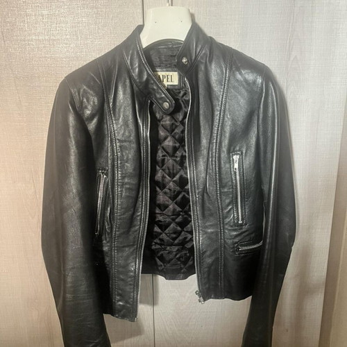 Lapel leather women's jacket size XS black like new