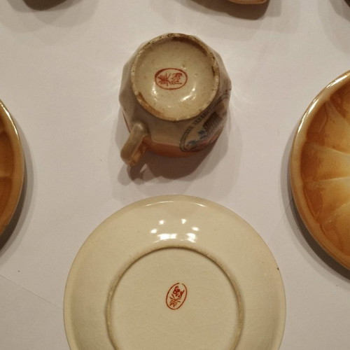 Antique cup set of 6 like new with saucers