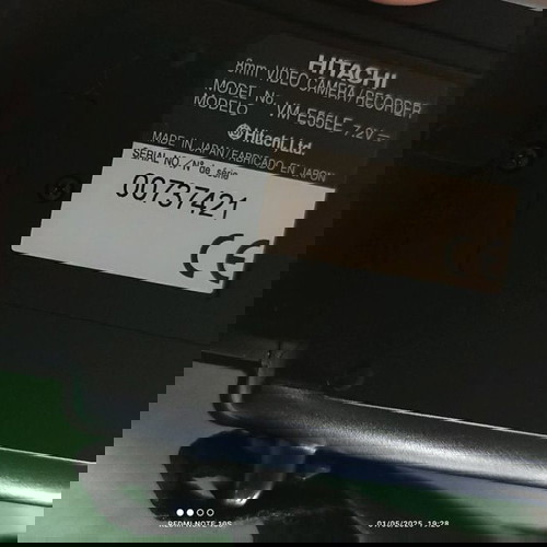 Hitachi video camera σε άριστη κατάσταση με τσάντα και φορτιστή