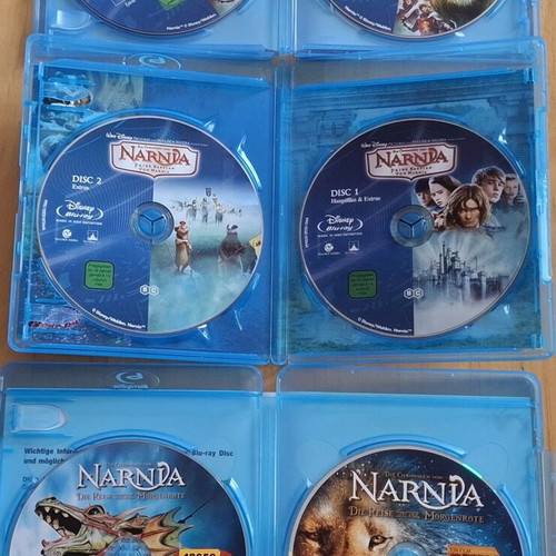 The Chronicles of Narnia Trilogy Blu-Ray set like new