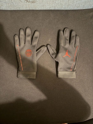 Jordan x PSG Elite Basketball Gloves used, grey/red, size Medium