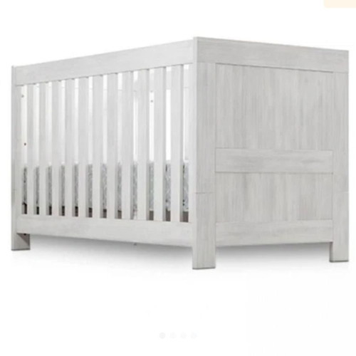 Convertible children's beds with Greco Strom mattresses, like new, set of 2
