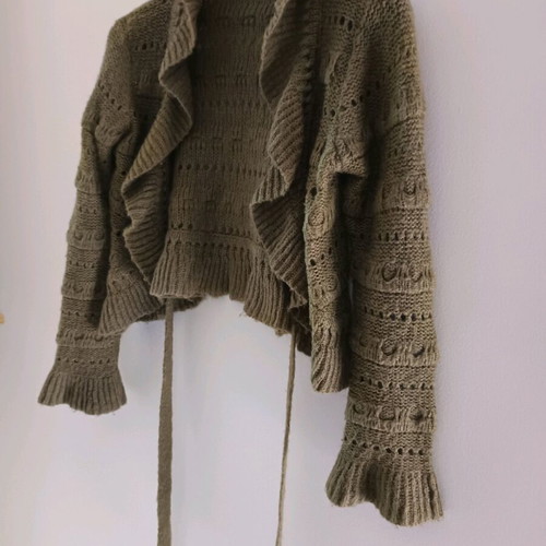 Women's wool cardigan like new, small/extra small
