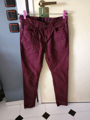 H & M women's pants size M used, red