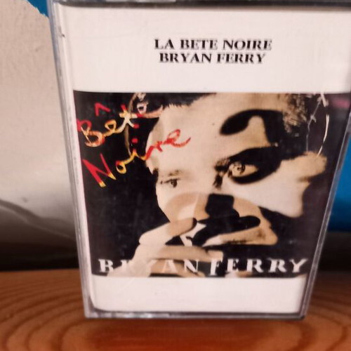Bryan Ferry La Bete Noire cassette tape like new, rock