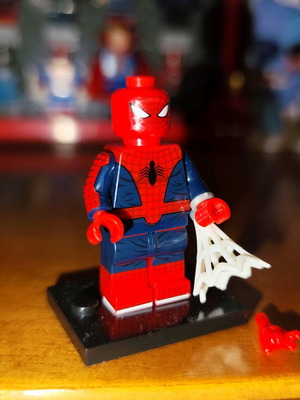 Toei Spider-Man Takuya Yamashiro σαν καινούργιο με βάση και εξαρτήματα