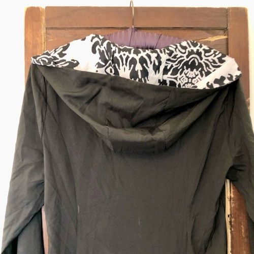 Long gothic dress with hood like new, black and white, size XL