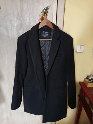 Men's classic coat size S-M like new, black