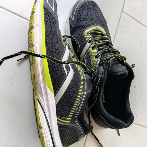 Atletica Pro-touch like new, size 44, worn few times