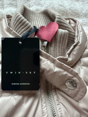 Twin-set by Simona Barbieri down jacket like new, beige, size M