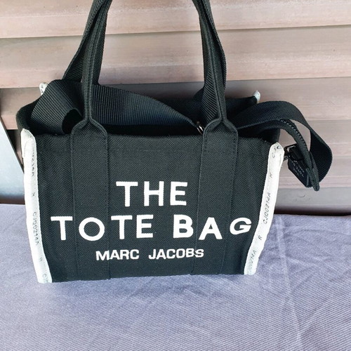 Cloth tote bag black small as new