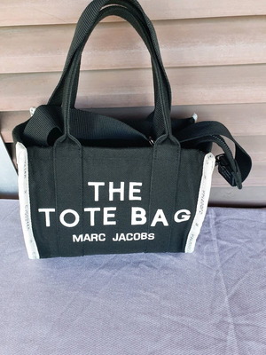 Cloth tote bag black small as new