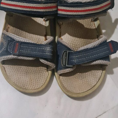 Children's sandals used, size 31