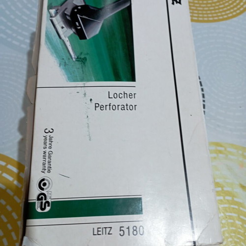 Leitz 5180 heavy-duty perforator