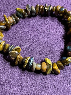 Bracelet with authentic tiger eye