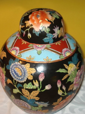 Vintage Chinese vase used