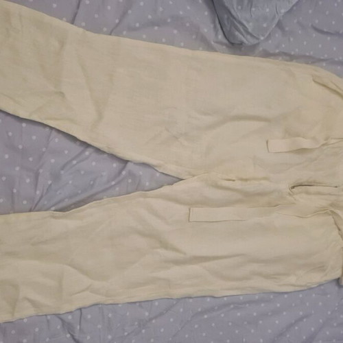 Benetton pants 100% linen with belt like new, white