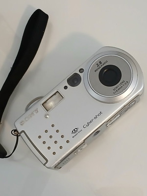 Φωτογραφική μηχανή Sony μεταχειρισμένη