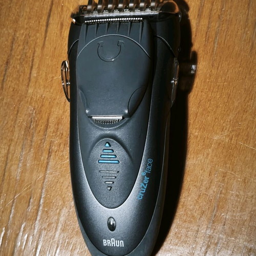 Braun CruZer6 Face shaver like new
