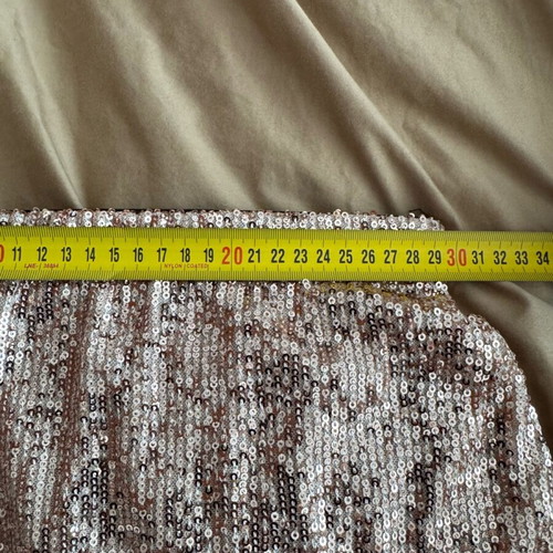Gold sequin skirt like new, mini with ruffles