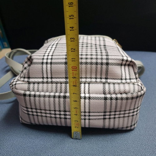 Small women's crossbody bag like new, gray and black