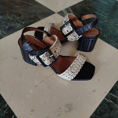 Carmens sandals size 36, like new, leather and raffia