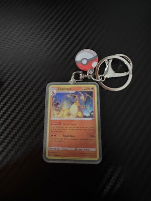 Charizard keychain card-shaped new