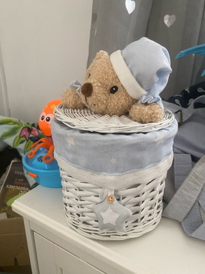 Baby storage basket with teddy bear design like new