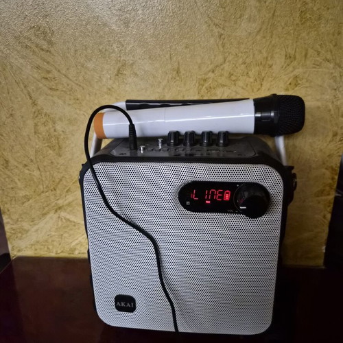 Karaoke system like new