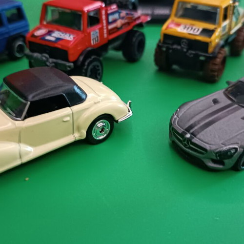 Mercedes toy cars used, pack