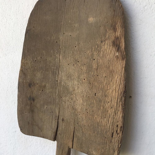 Wooden single-piece oven peel with curved handle 152cm long