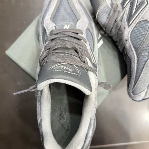 New Balance grey sneakers size 41
