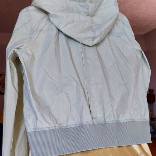 Raxefvsky women's vintage jacket like new, mint color