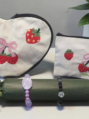 Coquette Handmade Heart Pouch Set with Free Bracelets