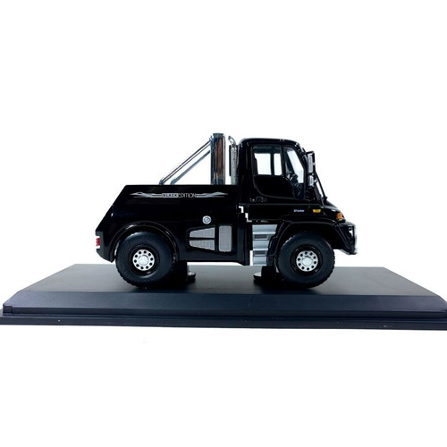 Mercedes Benz Unimog U500 Brabus Black Edition 1:43 Schuco new